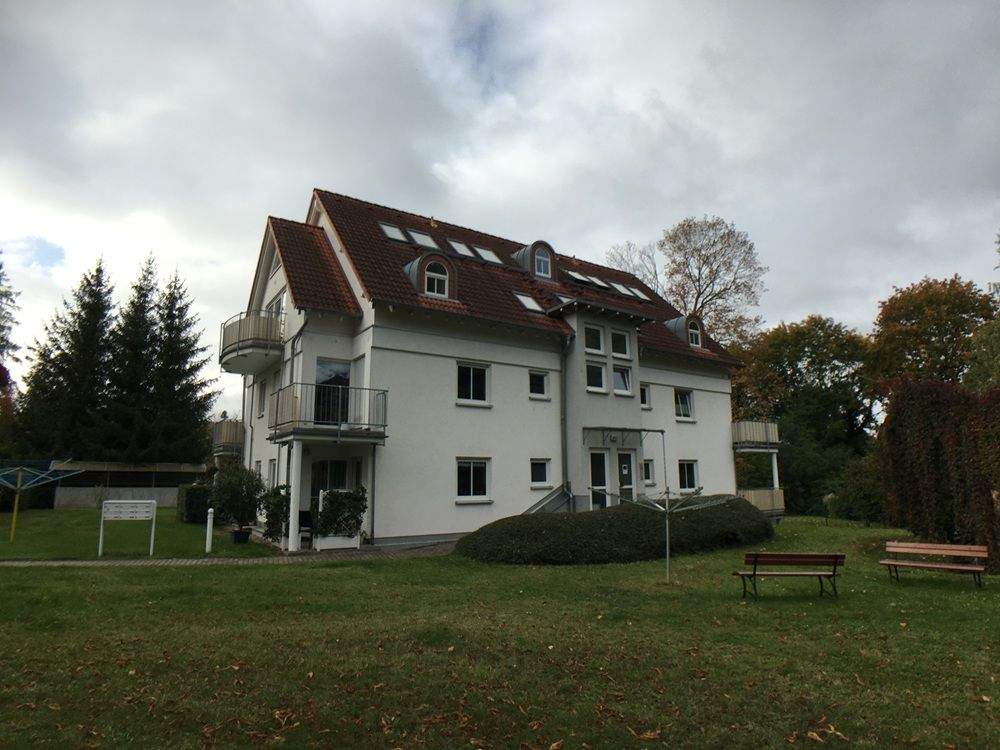 2-Raum-Wohnung im Erdgeschoss mit 2 Terrassen und Tiefgaragenstellplatz in bevorzugter Wohnlage, 99817 Eisenach