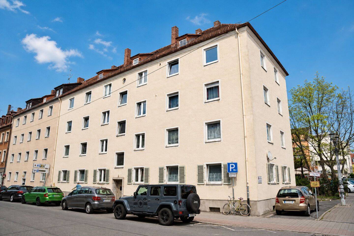 Stilvoll wohnen im Herzen Erlangens – charmante 3-Zimmer Altbauwohnung in bester Innenstadtlage, 91052 Erlangen (Anger Erlangen-Ost Erlangen-Süd Innenstadt)