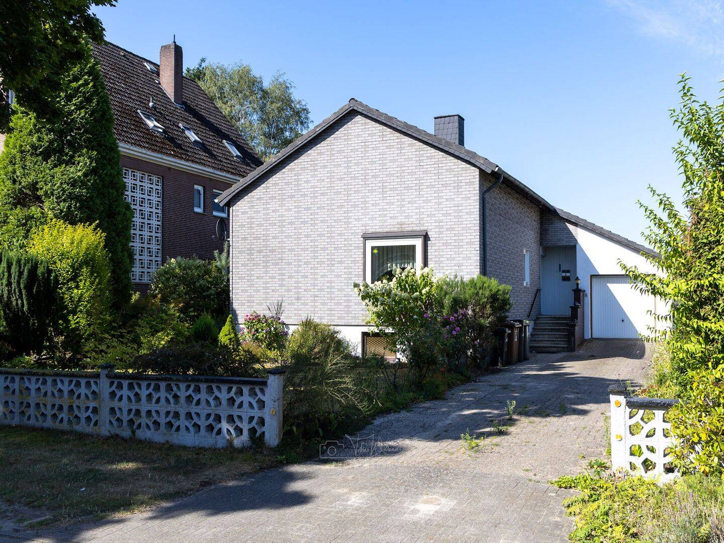 Sanierungsbedürftiges Einfamilienhaus mit vielen Möglichkeiten in ruhiger Lage von Weyhe-Erichshof, 28844 Weyhe