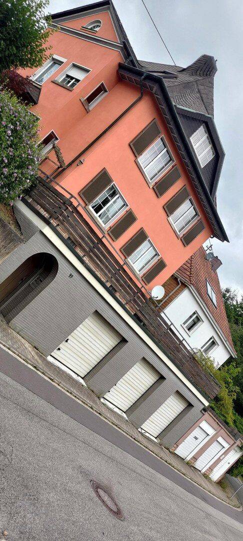 Villenähnliches Einfamilienhaus in Saarbrücken-Jägersfreude!, 66125 Saarbrücken