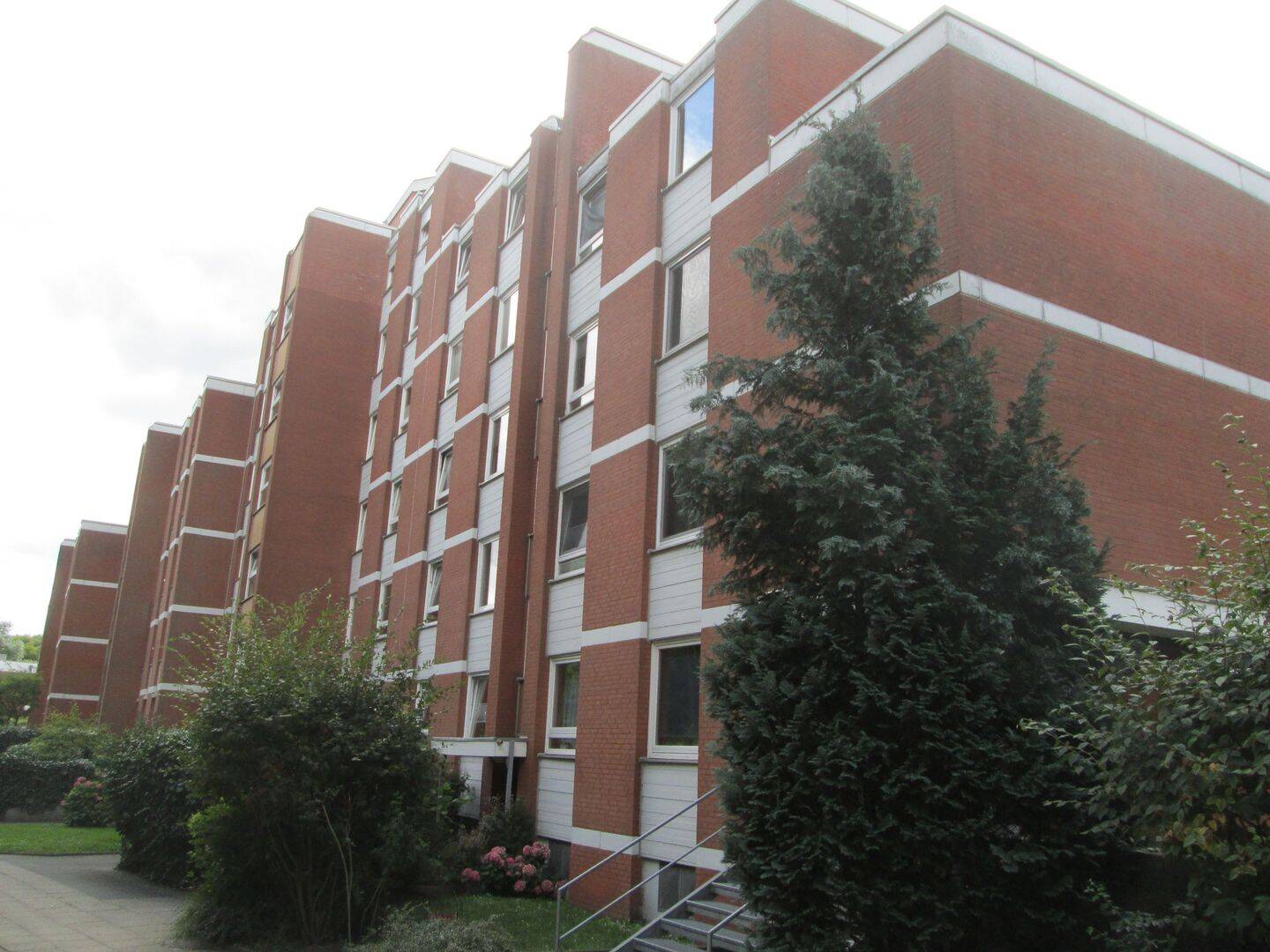 Helle und sonnige 2,5 Zi.Whg.Dornbreite, 4.OG o.Fahrstuhl, 23556 Lübeck (Buntekuh Sankt Lorenz Nord Sankt Lorenz Süd)