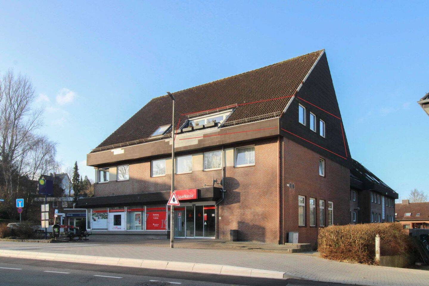 Charmante und zentrale Wohnung mit Loggia in Schleswig, 24837 Schleswig