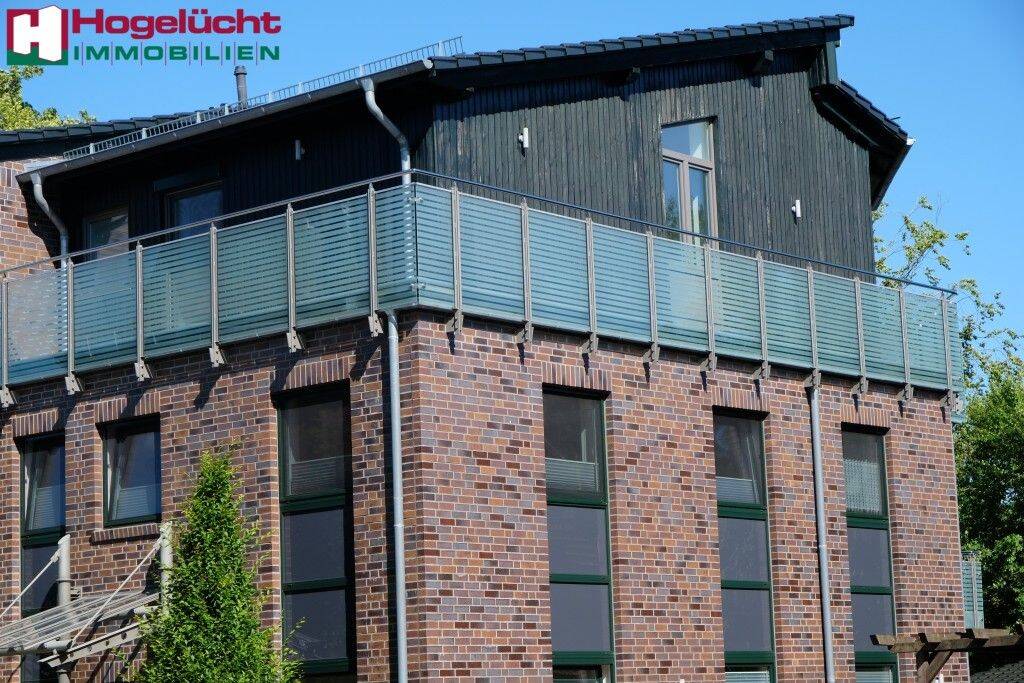 In Stadtlage! Eine renovierte Dachgeschosswohnung mit gr. Dachterrasse, 26603 Aurich