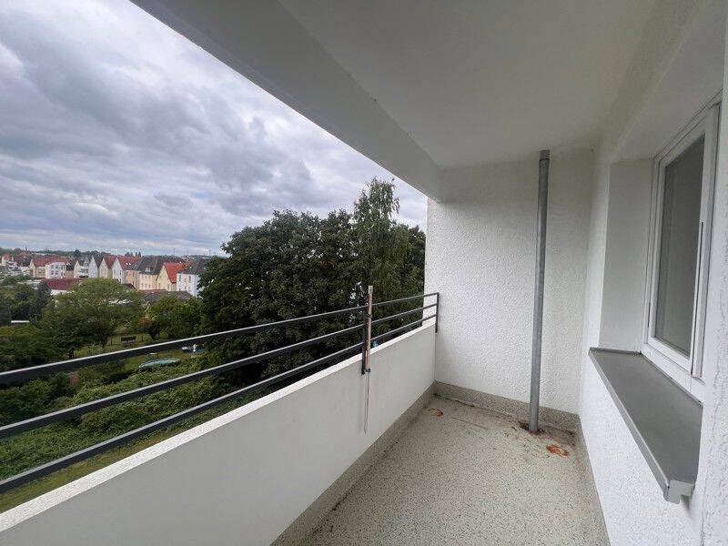 Noch in Renovierung: 3-Zimmer-Wohnung mit Balkon in zentraler Lage, 49084 Osnabrück (Fledder Schinkel Schinkel-Ost)