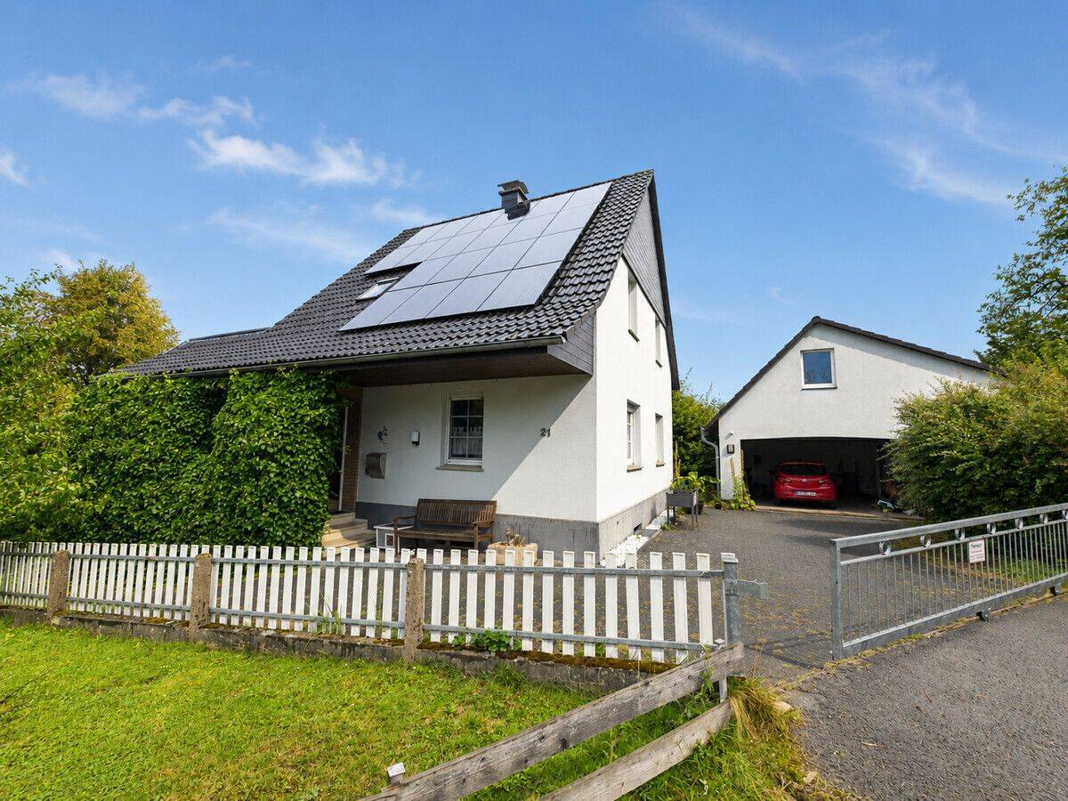 Ihr neues Zuhause in Sandebeck – Einfamilienhaus mit großem Grundstück, 32839 Steinheim