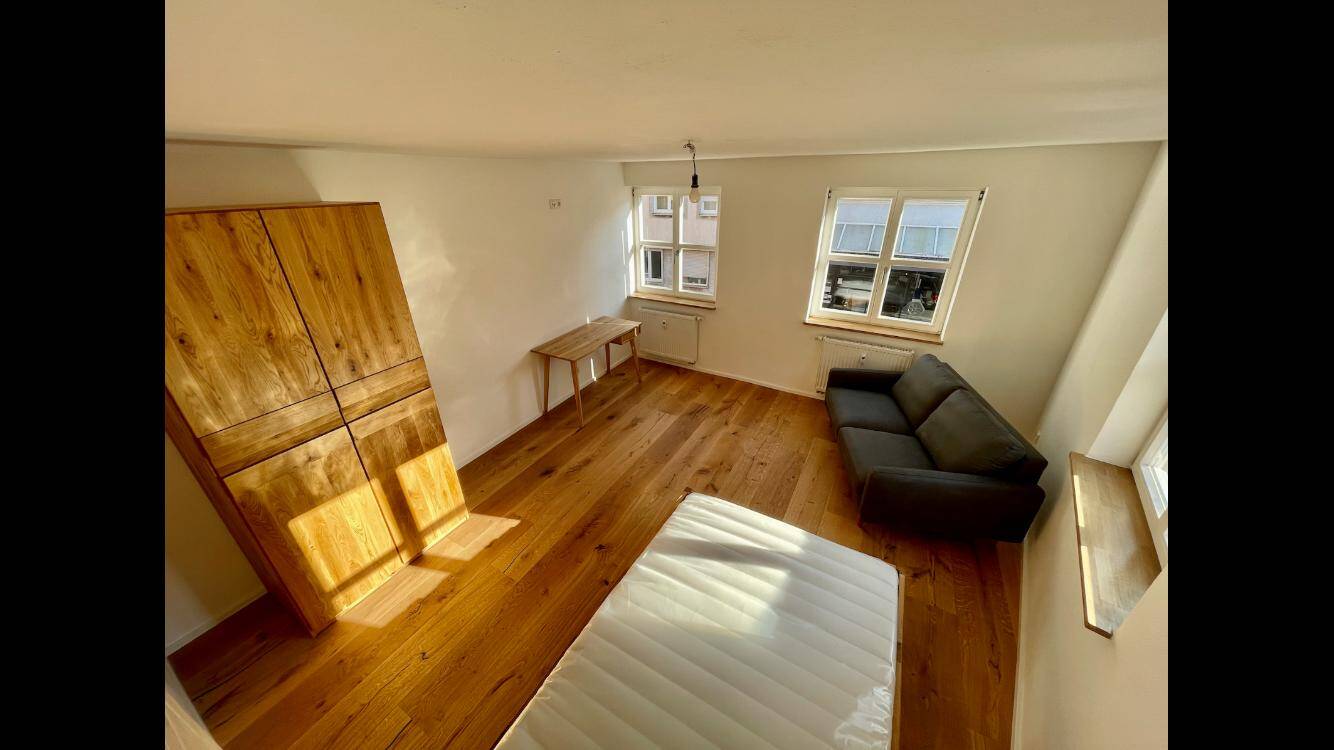 Helle, sanierte Wohnung mit EBK – voll möbliert – ab September 2026, 92224 Amberg