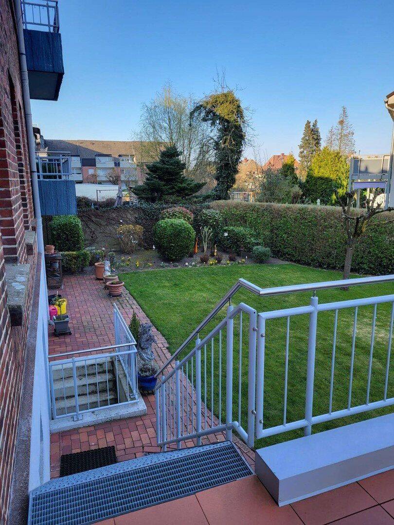 Charmante 4-Zimmer-Erdgeschosswohnung mit großer Terrasse, eigenem Garten und Doppelgarage, 48153 Münster (Berg Fidel Centrum Geist)