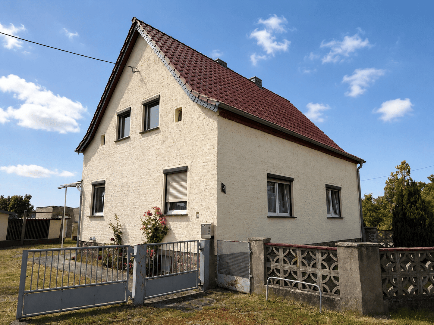 Hübsches Einfamilienhaus mit großem Garten in Nieska, 1609 Gröditz