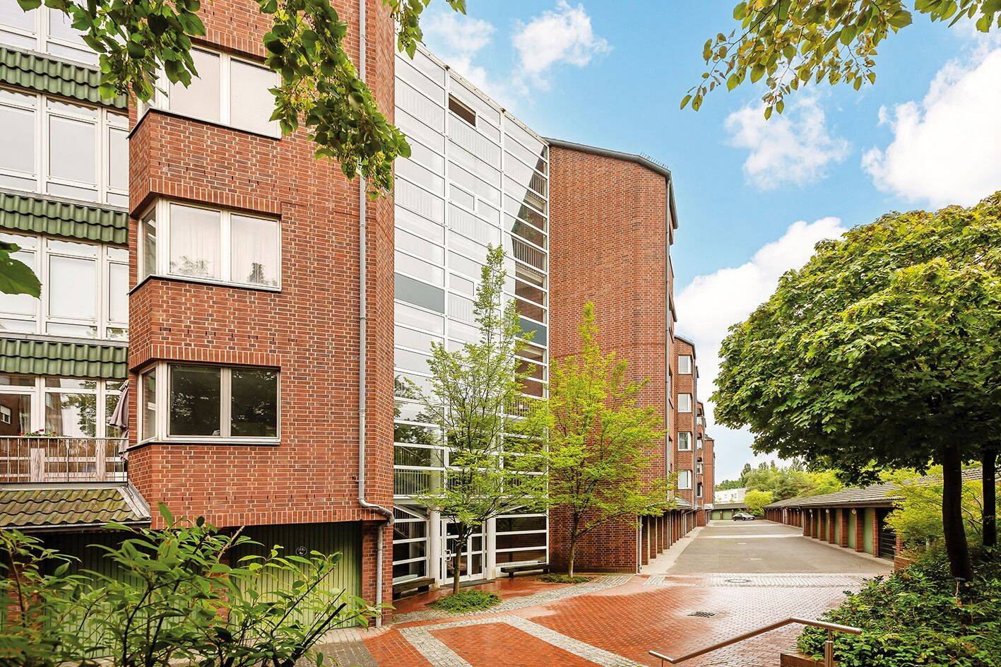 Großzügige und helle 4-Zi.-Wohnung nahe S-Bhf. Waidmannslust, 13469 Berlin (Reinickendorf)