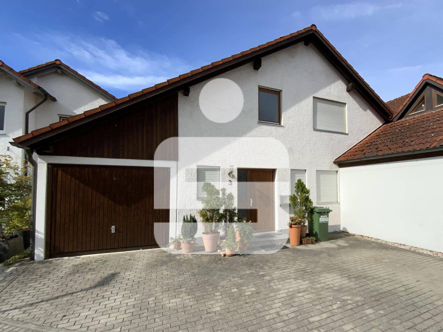 Gepflegtes Reihenmittelhaus, 92536 Pfreimd