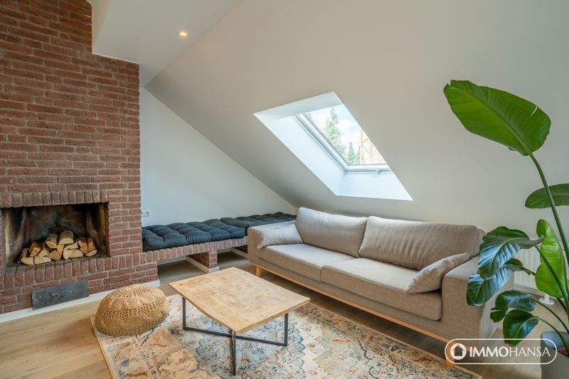 AIRPORT-LOFT ++ Lichtdurchflutet, komplett möbliert, mit Loggia & Stellplatzoption, 22335 Hamburg (Hamburg-Nord Alsterdorf Fuhlsbüttel Groß Borstel Ohlsdorf)