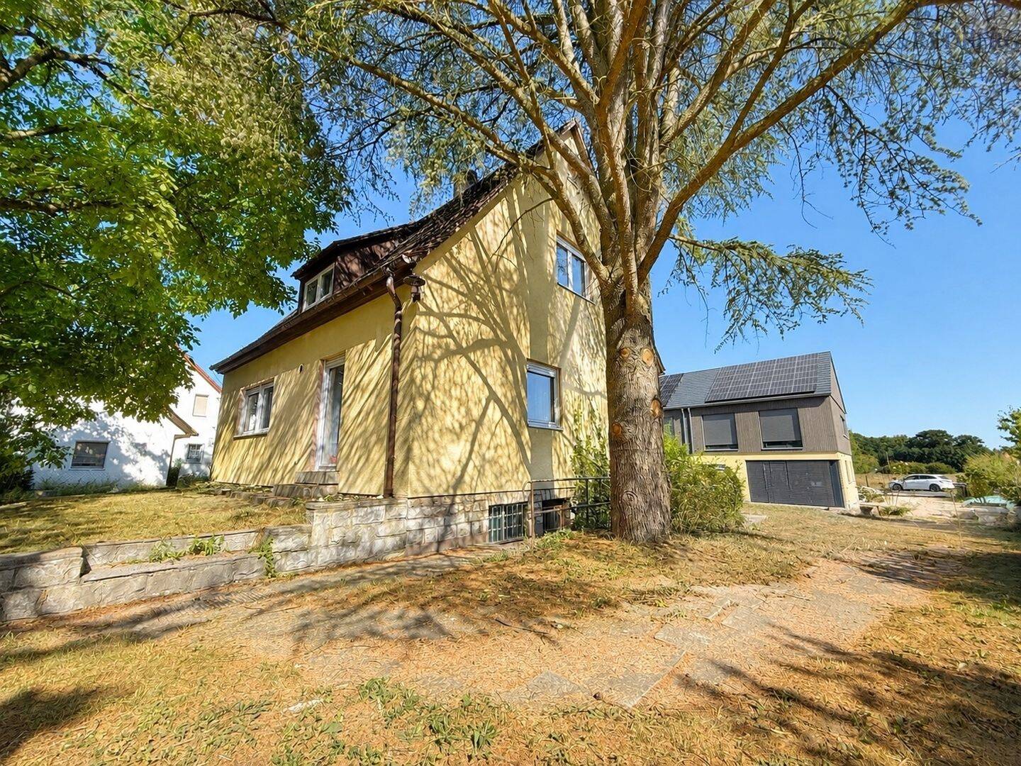 729 m² voller Möglichkeiten – Einfamilienhaus mit attraktivem Neubaupotenzial, 90455 Nürnberg
