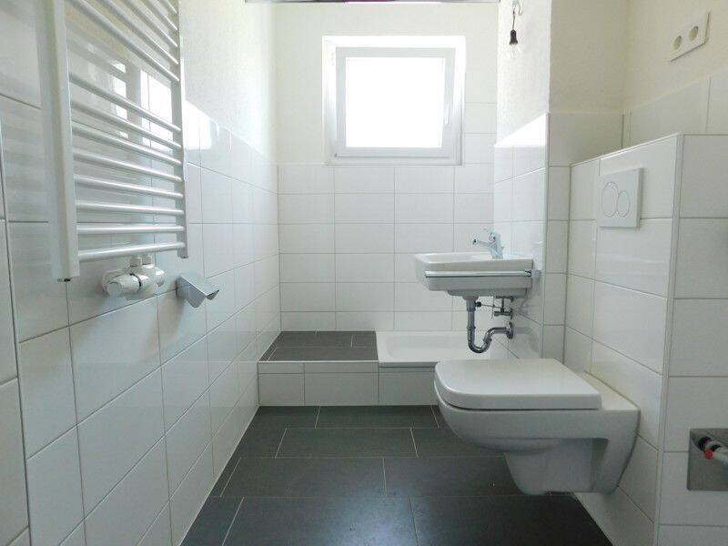 WBS: 2 Zimmer Wohnung mit nagelneuem Badezimmer (2 Personen), 44379 Dortmund