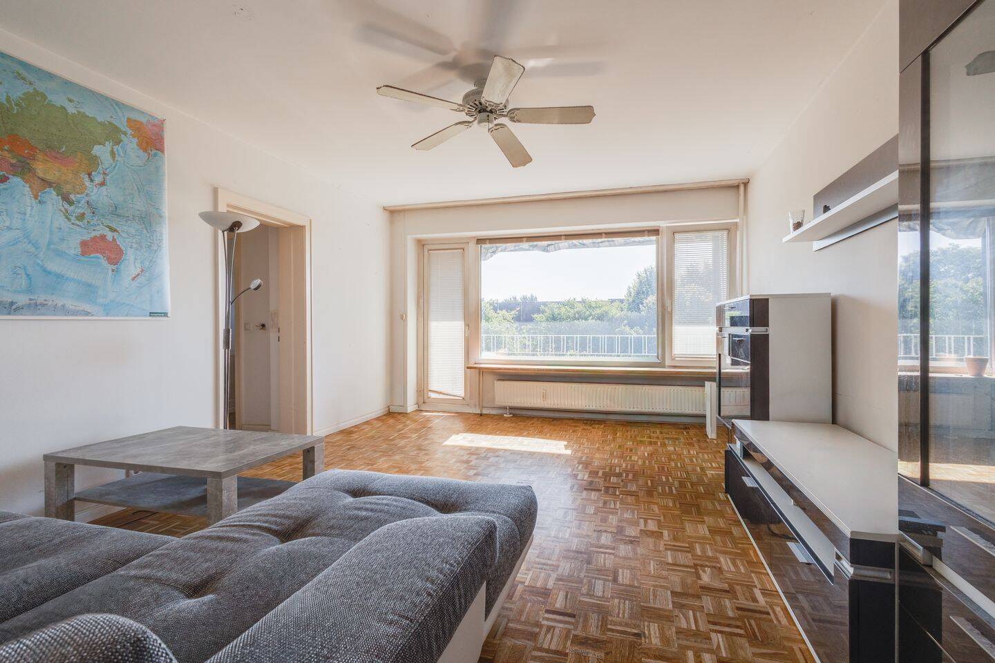 2-Zimmer-Wohnung mit Südost-Loggia, Aufzug und Tiefgarage, 22049 Hamburg (Wandsbek Dulsberg)
