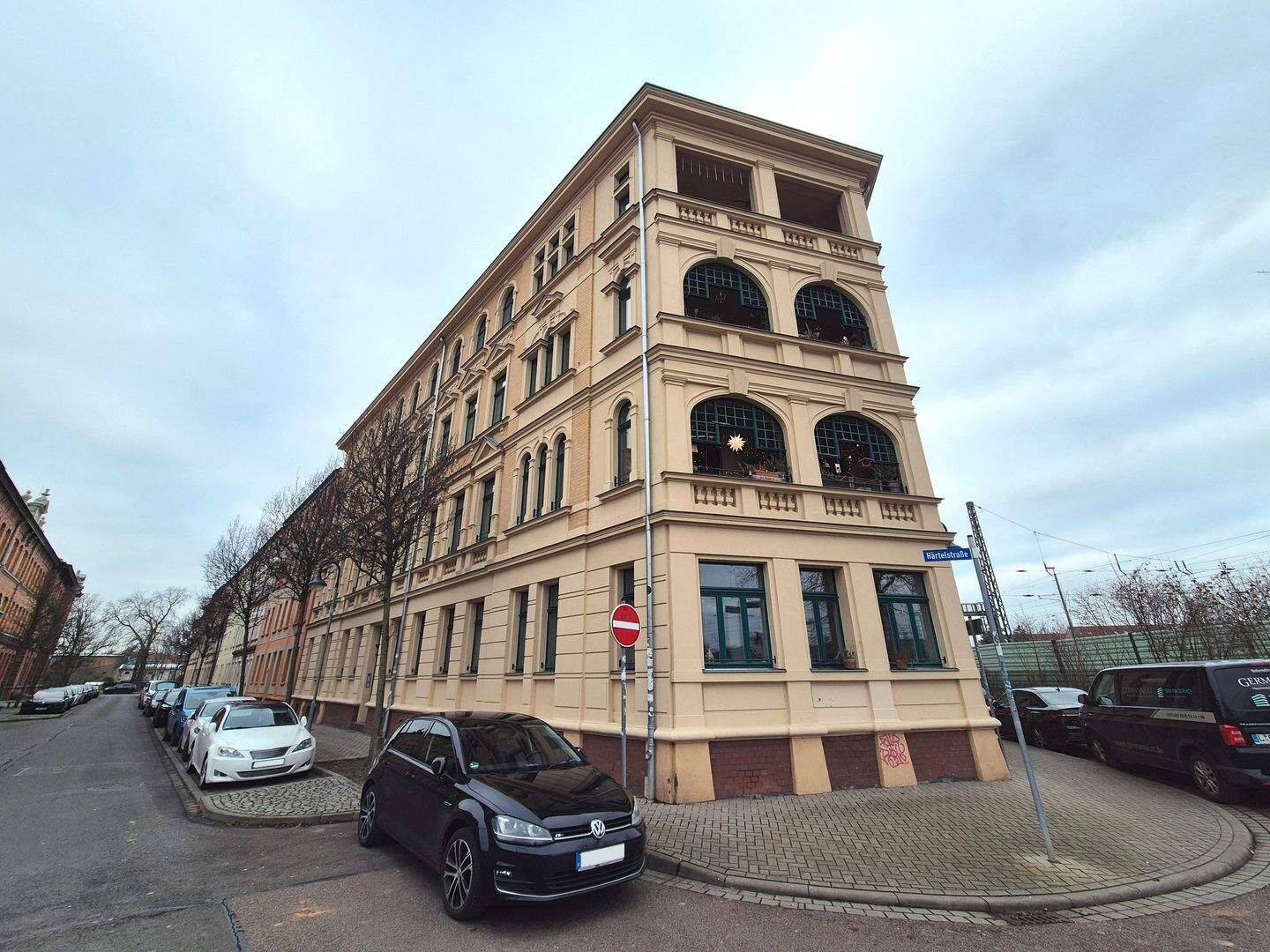 Neuwertige 4 Zimmer Wohnung mit großem Balkon, 4420 Markranstädt