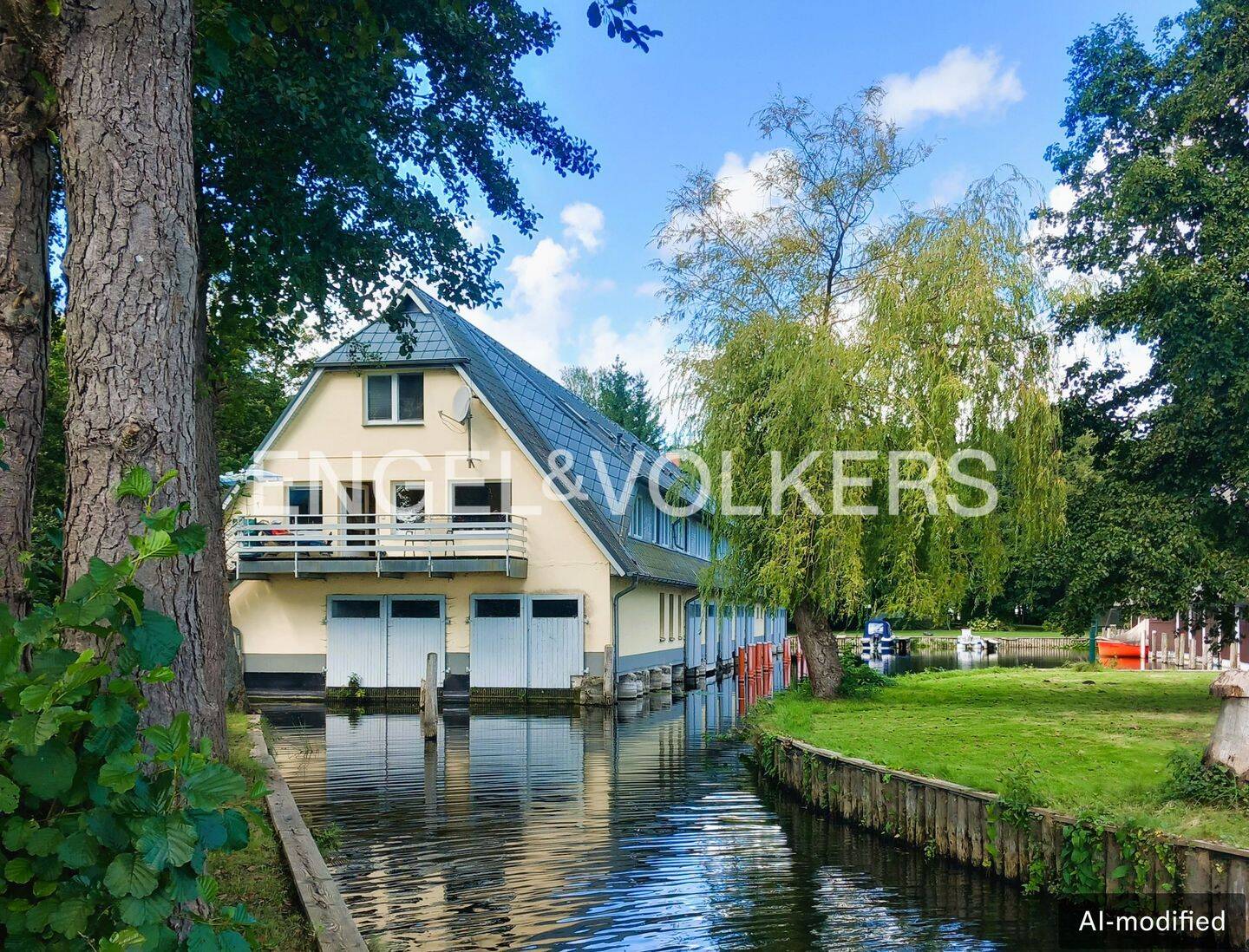 Ihr privates Refugium am Schweriner See – Bootshaus mit Motorboot am Schweriner See, 19063 Schwerin (Großer Dreesch Mueß Mueßer Holz Neu Zippendorf Zippendorf)