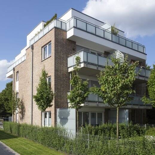 Helle 3 Zi.-Wohnung mit Balkon in Wandsbek am Eichtalpark, ca. 97m², 1.750 € Kaltmiete/Monat, 22047 Hamburg (Wandsbek Bramfeld Tonndorf)