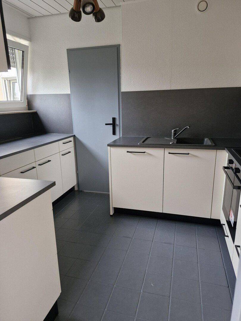 4 Zimmer Wohnung, 67069 Ludwigshafen am Rhein (Edigheim Oppau Pfingstweide)