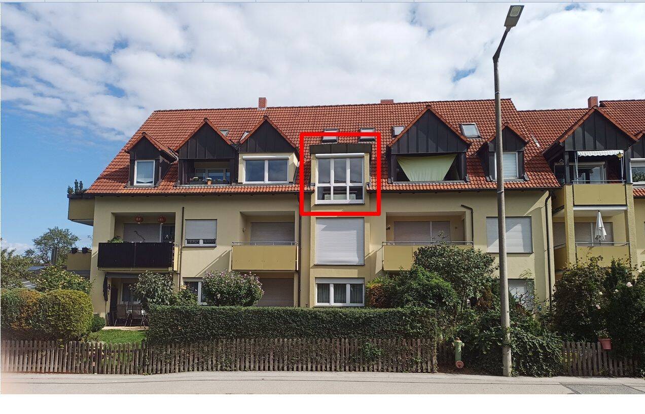 Renovierte 2-Zi.-DG-Wohnung mit Einbauküche, 90518 Altdorf b. Nürnberg
