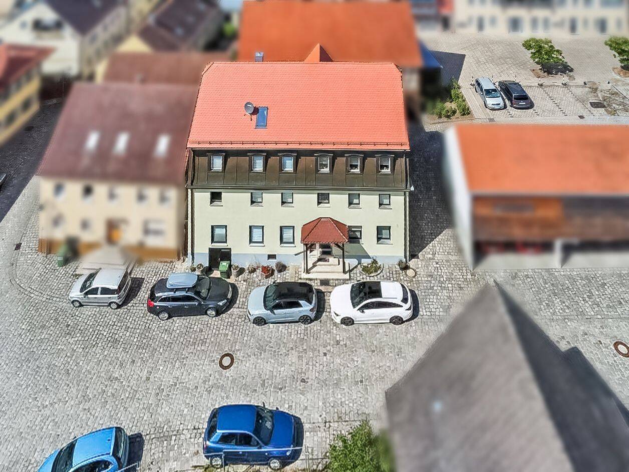 Freiwerdendes Einfamilienhaus mit Einliegerwohnung in Windsbach, 91575 Windsbach