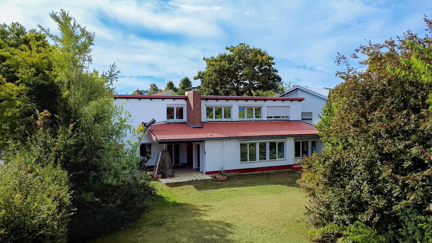 Villa in Bestlage von  Wo- Herrnsheim mit großem Garten A +, 67550 Worms (Abenheim Herrnsheim Ibersheim Rheindürkheim)