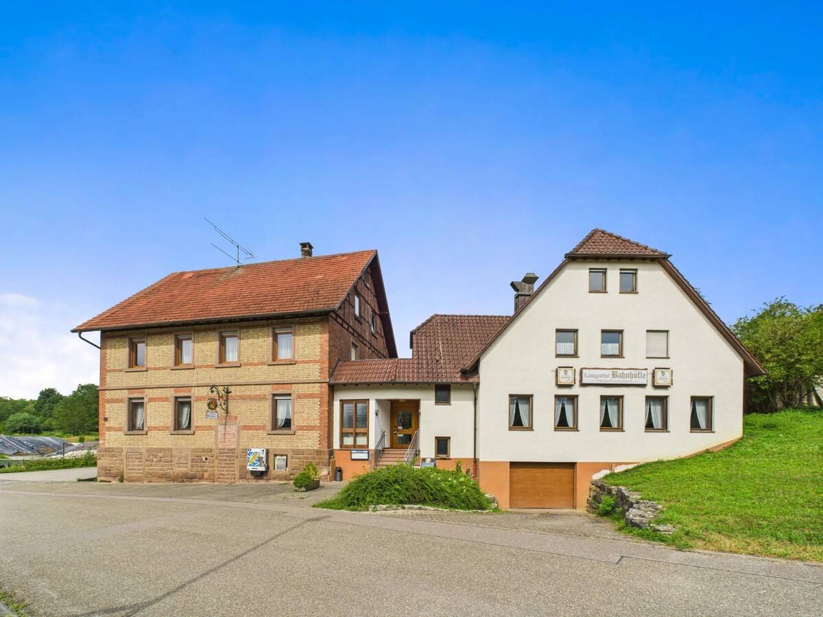 3 Immobilien + Scheune auf 11.800 qm Grundstück | Ölbronn, 75248 Ölbronn-Dürrn
