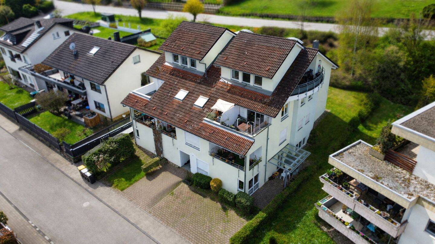 Bezugsfreie 2-Zimmer-Wohnung mit Balkon & eigenem Stellplatz unterhalb der Burg Ehrenberg, 74906 Bad Rappenau