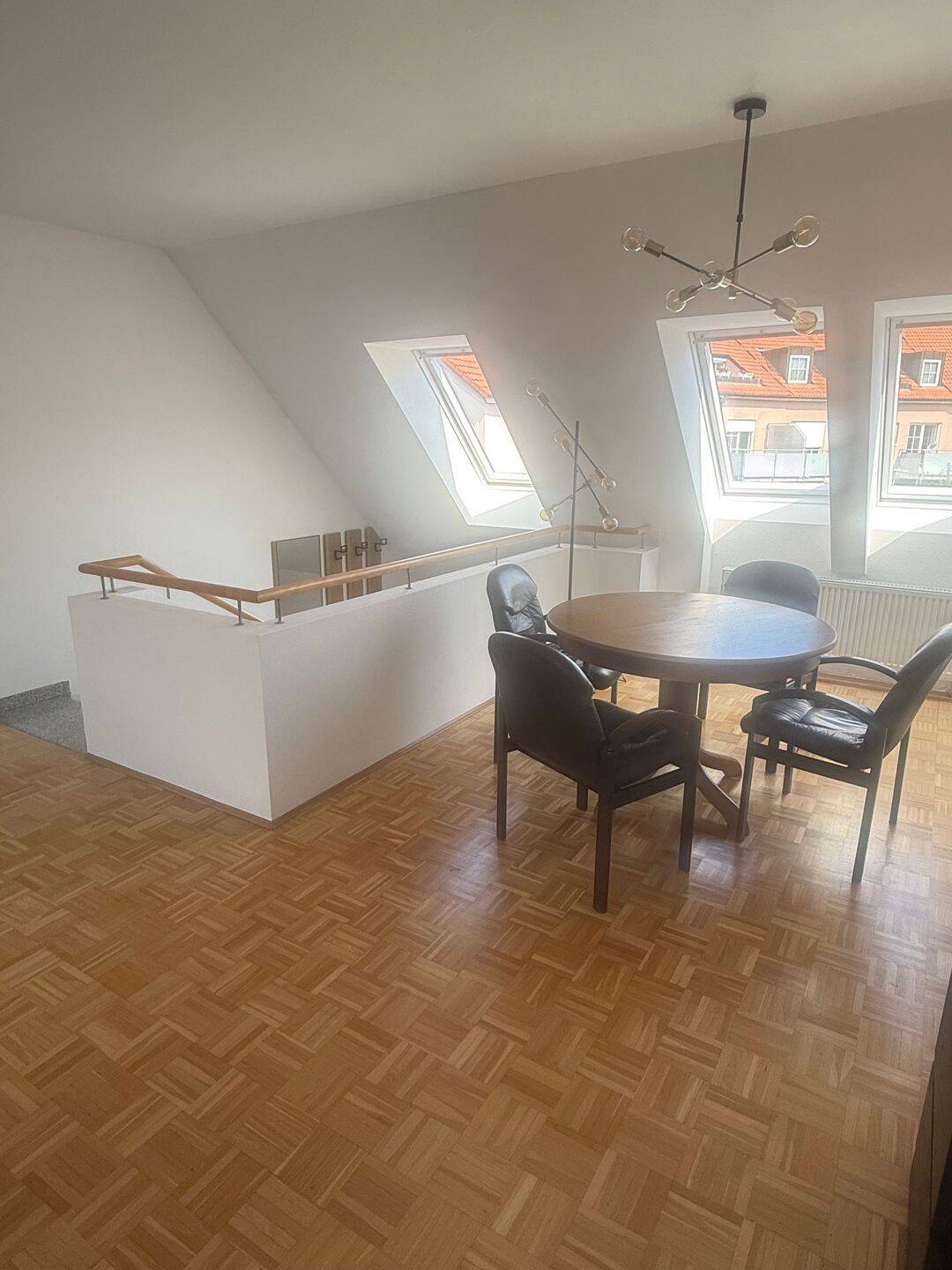 Pfiffige 2,5 ZW Heuchelhof Top Lage Moskauer Ring, EBK, teilmöbliert, Studenten willkommen, 97084 Würzburg (Heidingsfeld Heuchelhof Rottenbauer)