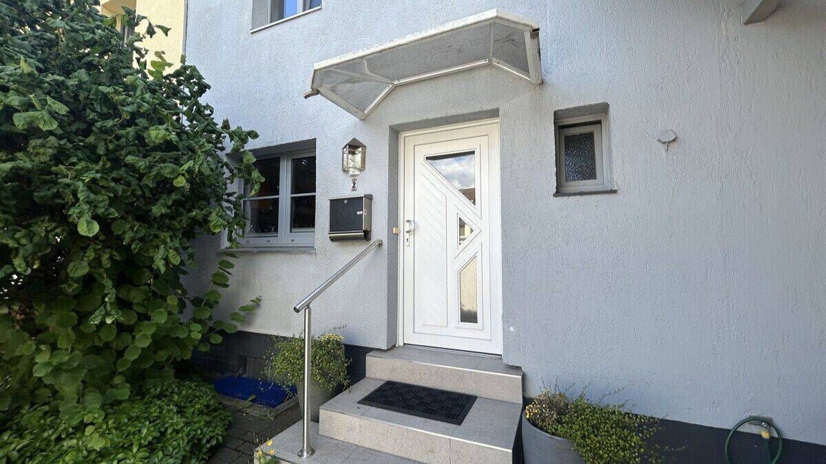 Modernes Reihenendhaus in ruhiger Lage, 24943 Flensburg (Engelsby Fruerlund Jürgensby Sandberg Tarup)