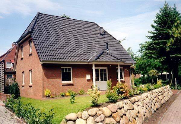 Zukunftsweisendes Einfamilienhaus mit Weitblick und KfW55-Standard – Ihr nachhaltiges Wohndomizil, 24536 Neumünster (Brachenfeld Einfeld Tungendorf)