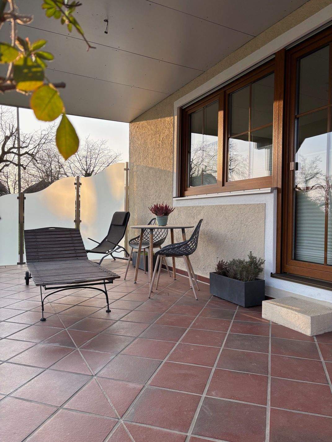 KS- Immobilien – 4-Zimmer-EG-Whg. – traumhafte Lage, 85368 Moosburg a.d. Isar