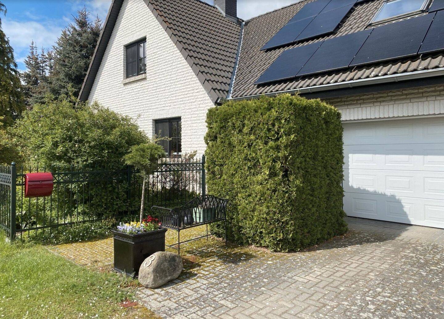 hochwertig ausgestattetes EFH,-Schwimmhalle , Wärmepumpe, PV-Anlage, 15320 Neuhardenberg
