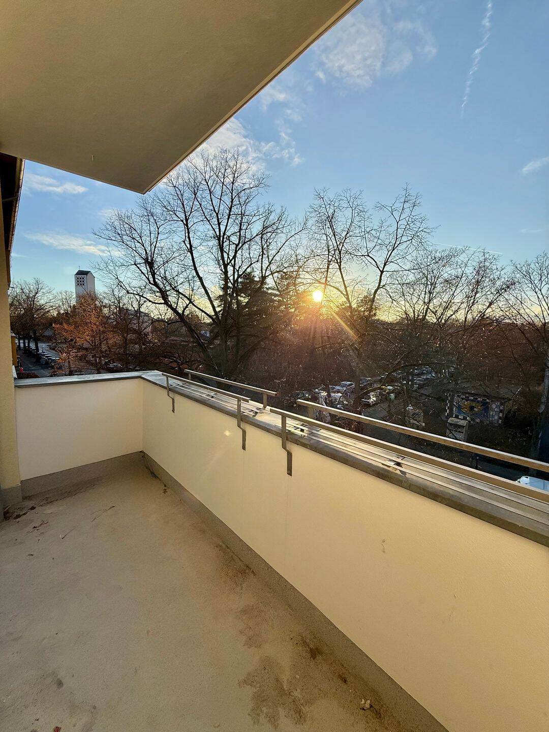 provisions- und bezugsfrei: 4-Zimmer-Wohnung nahe Tegeler See – Balkon & Familiengrundriss, 13507 Berlin (Reinickendorf Kolonie Am Fließ Kolonie Am Waldessaum Tegel)