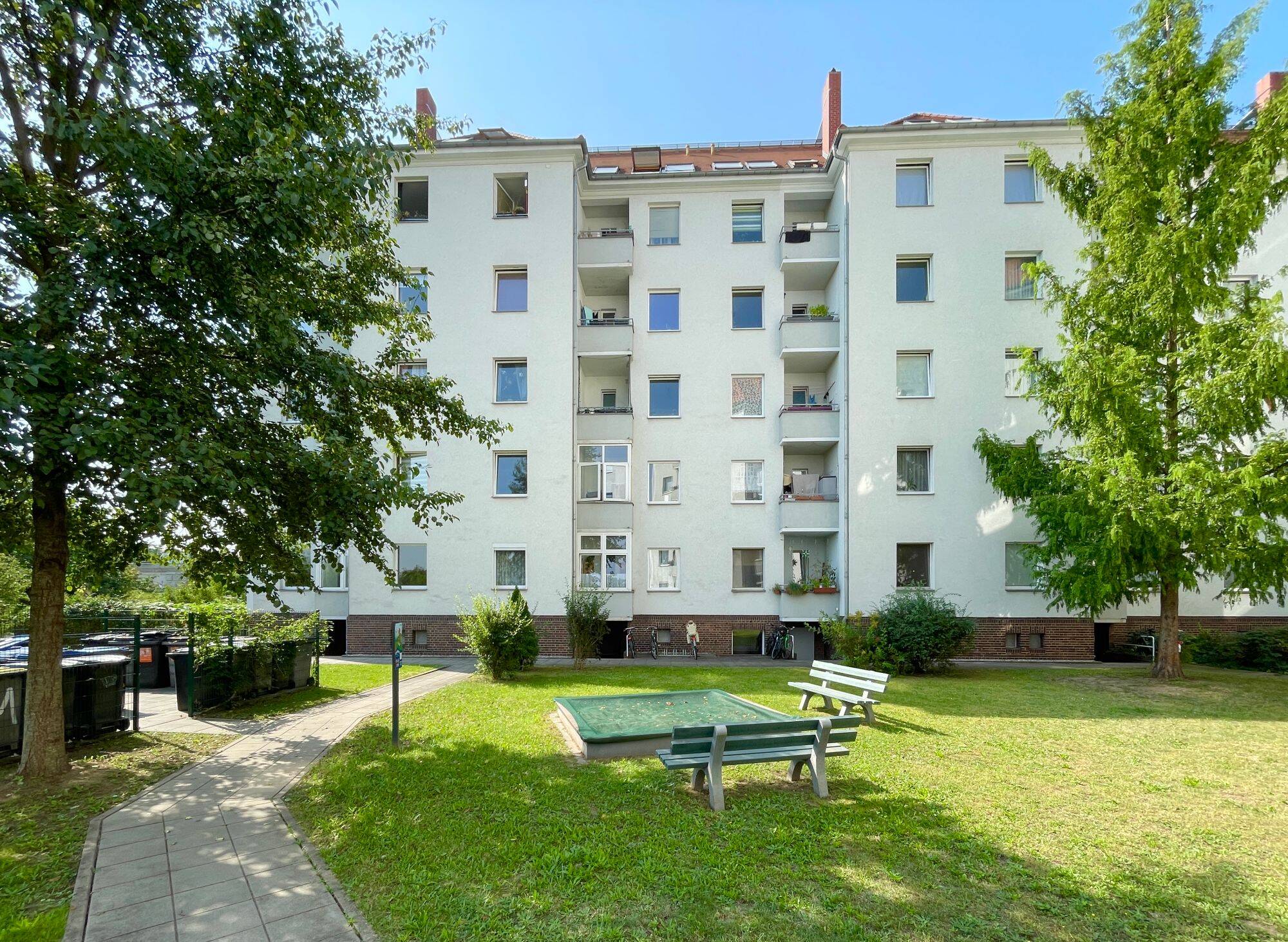 Dresden-Pieschen: Erstbezug nach Sanierung!, 1127 Dresden (Hellerberge Leipziger Vorstadt Mickten Pieschen-Nord/Trachenberge Pieschen-Süd)
