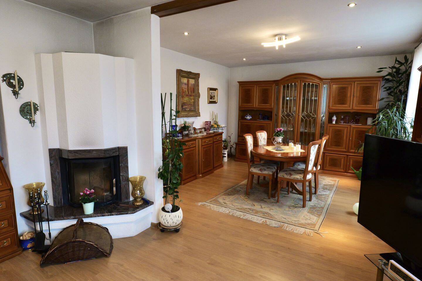Gut gelegenes Einfamilienhaus mit Sauna und Garten, 3238 Finsterwalde