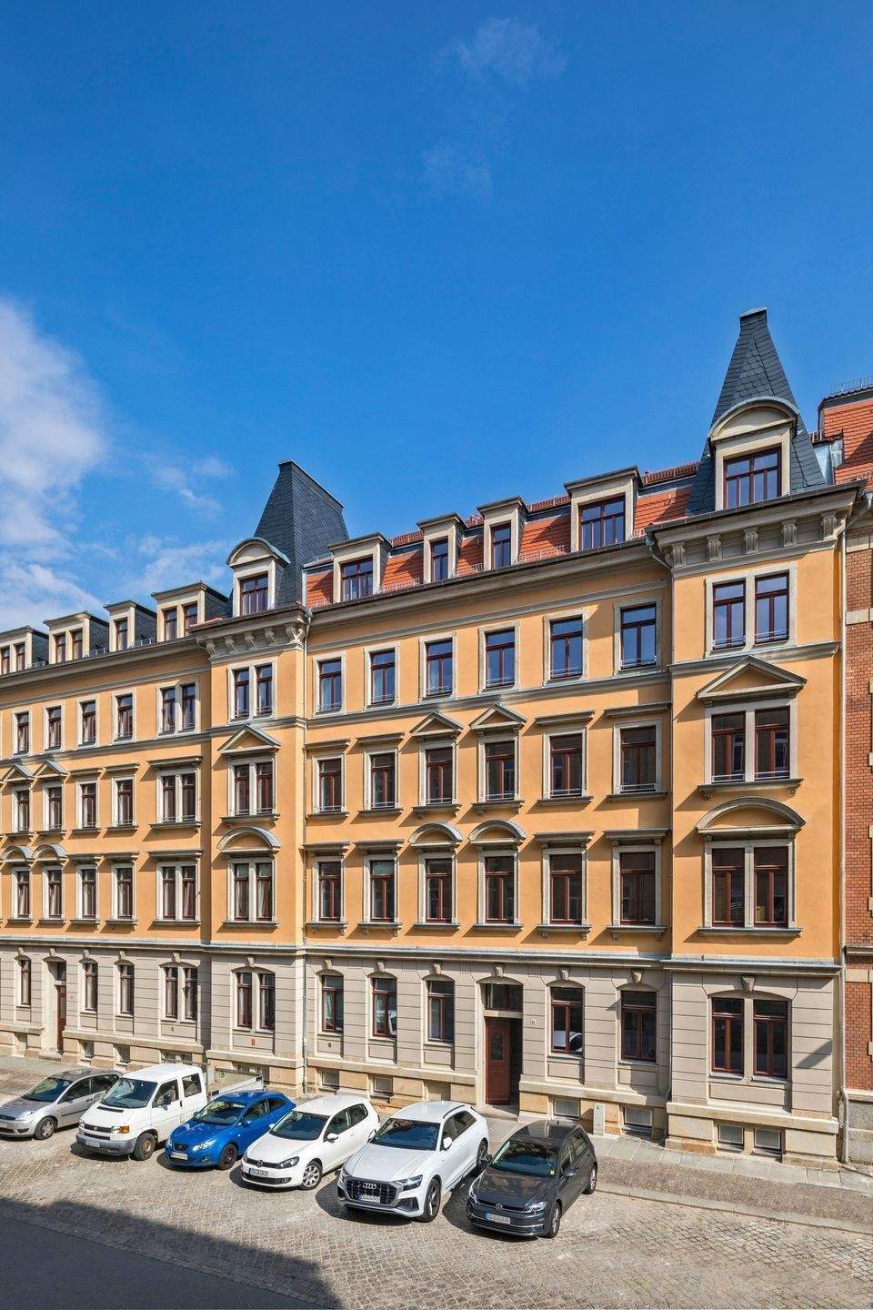 Modernes Apartment incl. EBK & Fußbodenheizung, 1159 Dresden