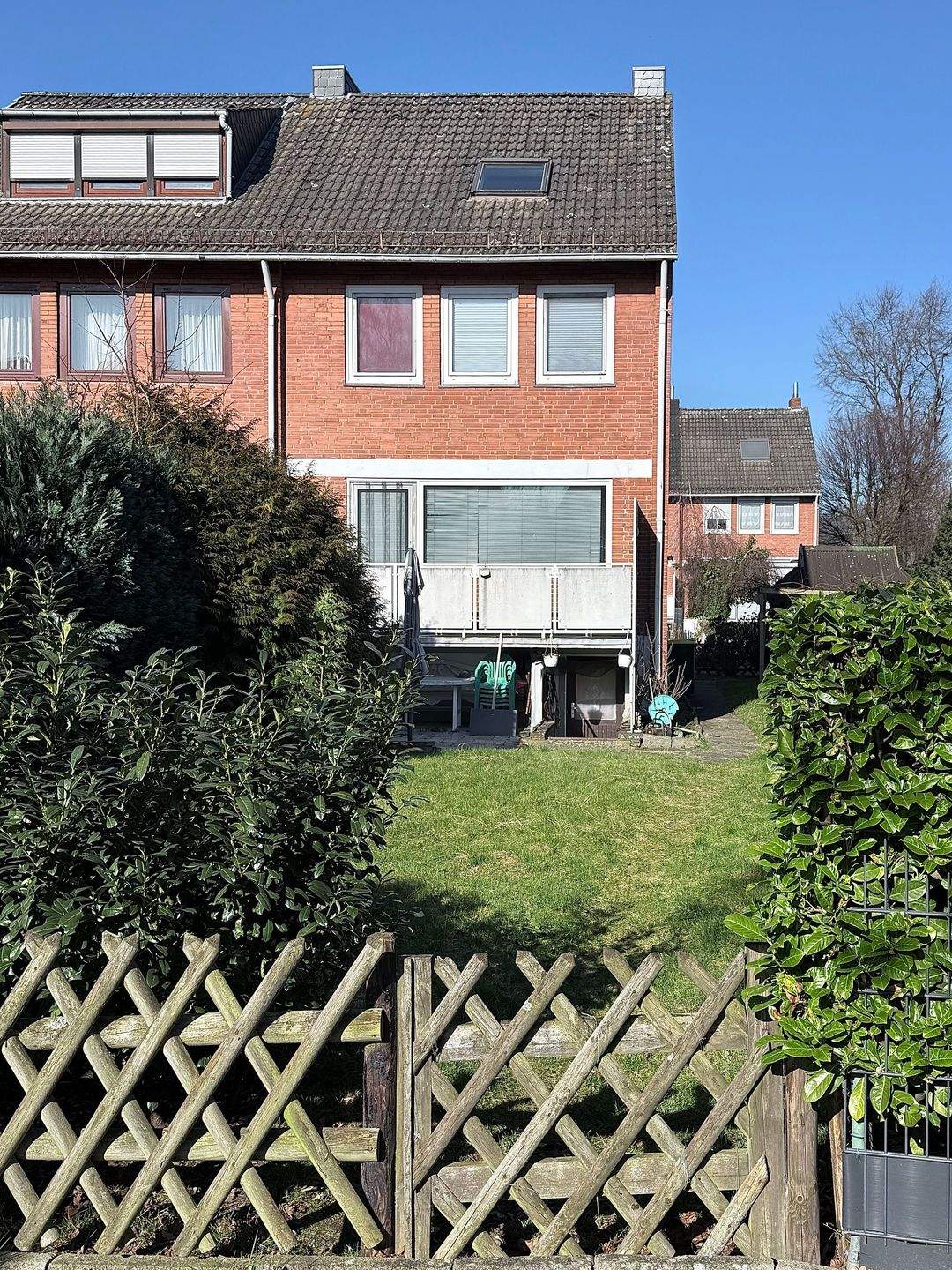 Zum Verkauf steht ein vermietetes Reihen Endhaus in Bremen Osterholz., 28307 Bremen (Arbergen Mahndorf Osterholz)