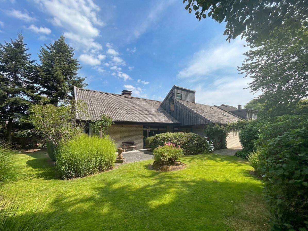 Architektonisch reizvolles Einfamilienhaus mit Galerie, Kamin und Garten in Nienberge!, 48161 Münster (Gievenbeck Nienberge Roxel Sentrup Sprakel)