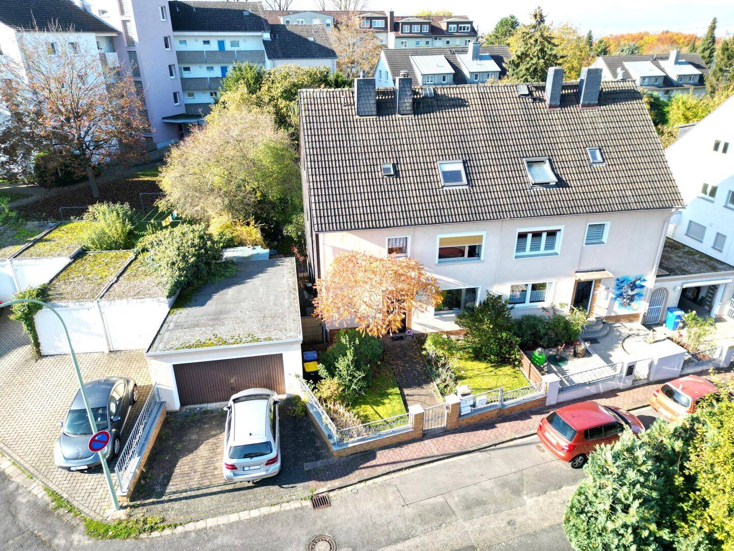 Gepflegte Doppelhaushälfte mit großzügigem Garten in begehrter Lage – Bad Vilbel, Heilsberg, 61118 Bad Vilbel