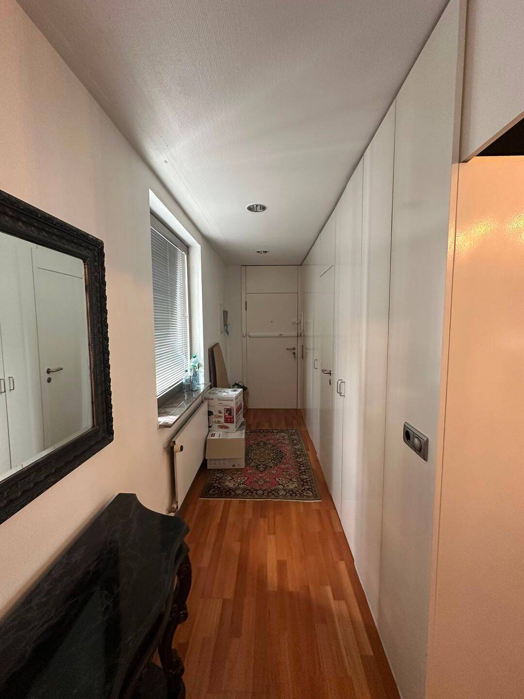 Charmante 2-Zimmer-Wohnung in zentraler Lage am Kirchplatz, 40217 Düsseldorf (Friedrichstadt Unterbilk)