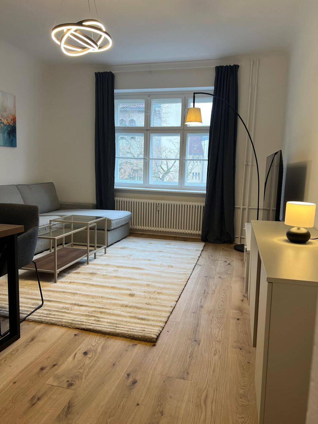 Komplett sanierte und voll möblierte 3-Zimmer Wohnung, 10589 Berlin (Charlottenburg-Wilmersdorf Charlottenburg Kolonie Gerickes Hof)