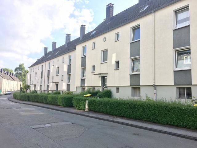 Frisch renovierte 1-Zi.-Whg. mit neuem Tageslichtbad und Balkon, 42277 Wuppertal (Barmen)