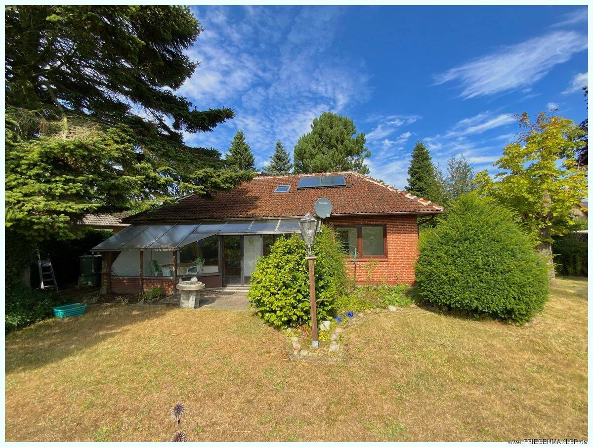 BUNGALOW MIT POTENTIAL: Ruhig Wohnen mit Südgarten in versteckter Lage wenige Minuten zur Stadt !, 25866 Mildstedt