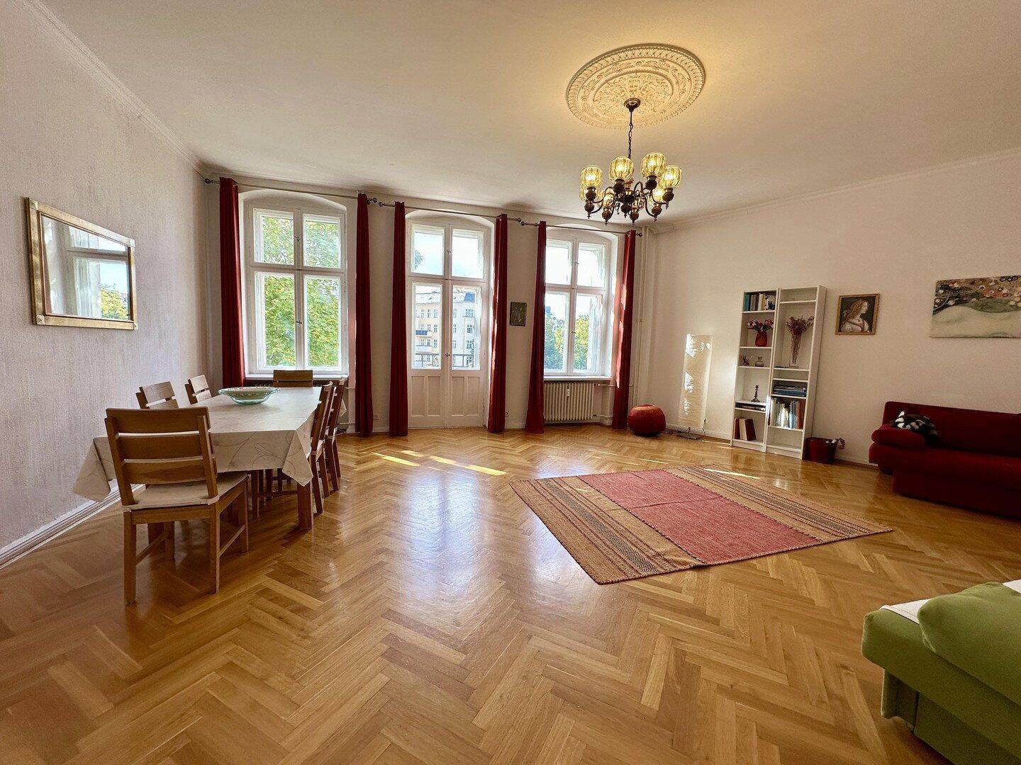Helle möblierte Altbauwohnung mit Balkon in Berlin-Friedenau, 12161 Berlin (Steglitz-Zehlendorf Friedenau Steglitz)