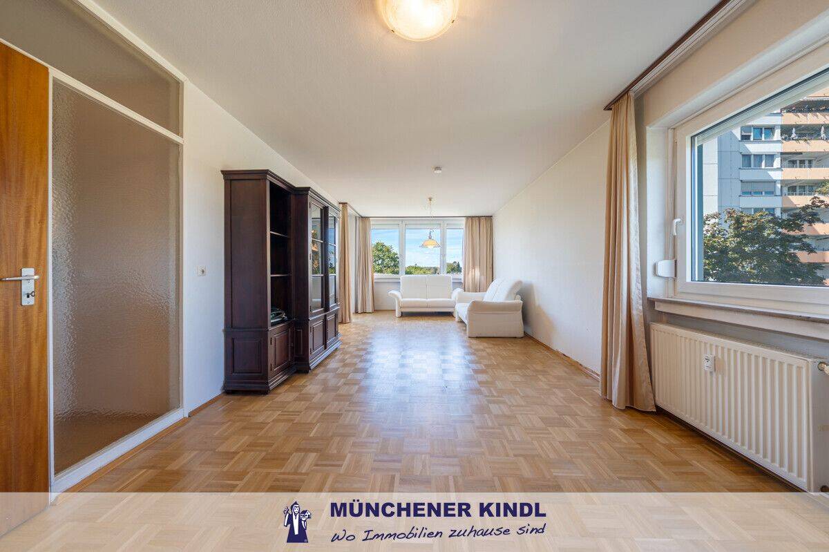 91 m² voller Möglichkeiten – Bezugsfreie 3-Zimmer-Wohnung mit großer Loggia, 82008 Unterhaching