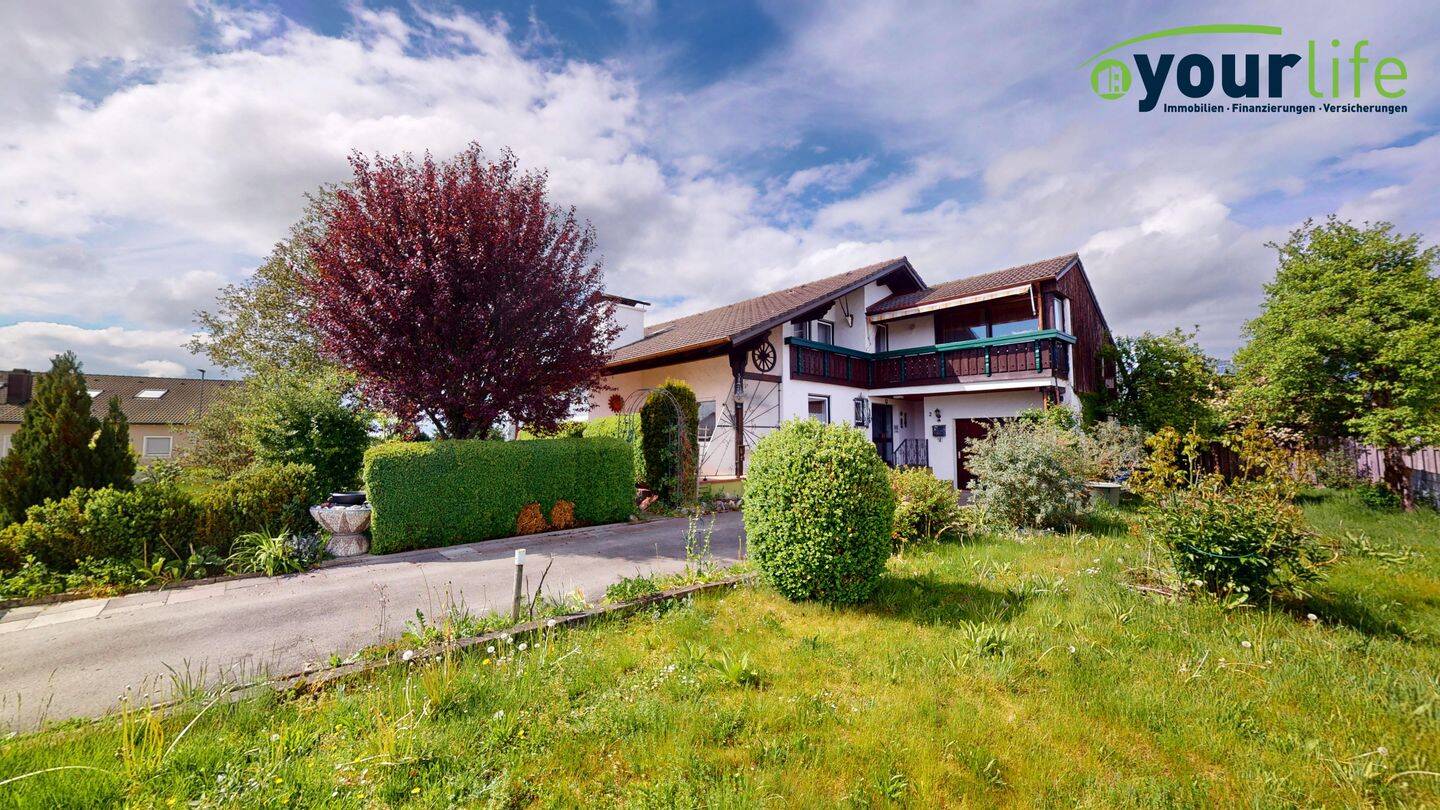 Einfamilienhaus mit Einliegerwohnung in ruhiger Lage von Rieden/Zellerberg, 87668 Rieden