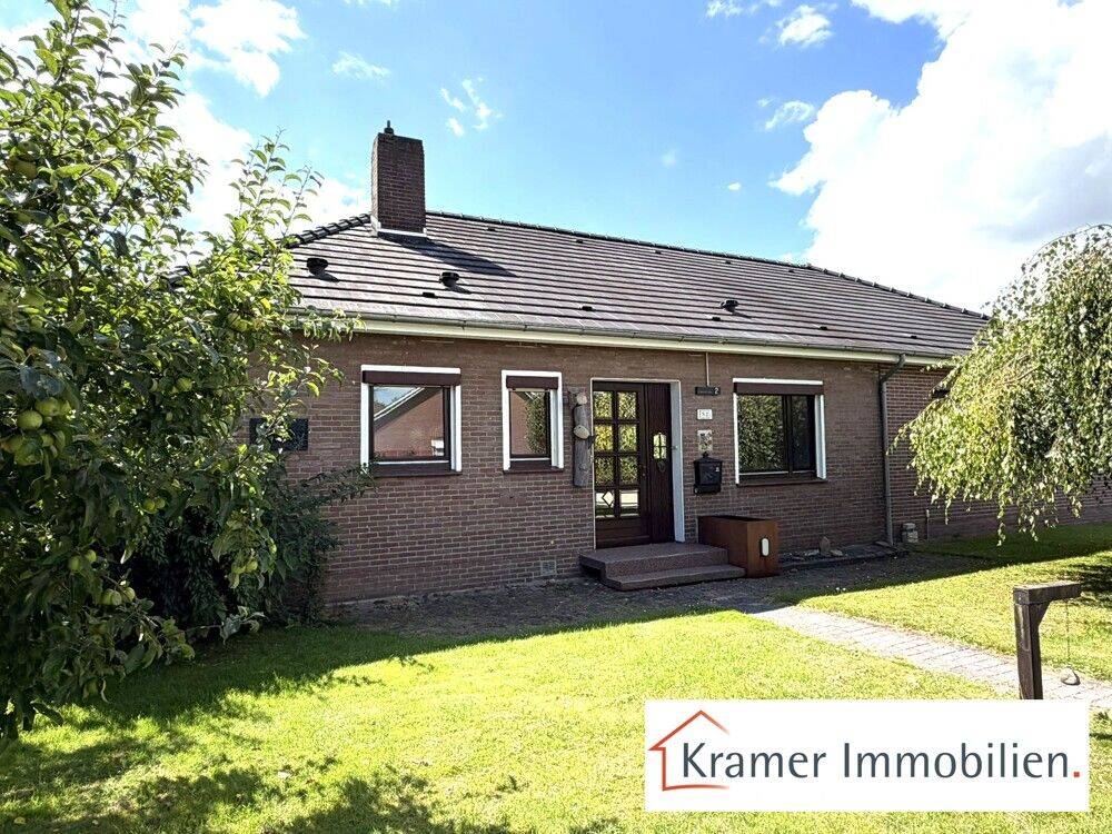 ### Wohlfühlwohnen auf einer Ebene – Bungalow mit vielseitigen Möglichkeiten! ###, 26316 Varel