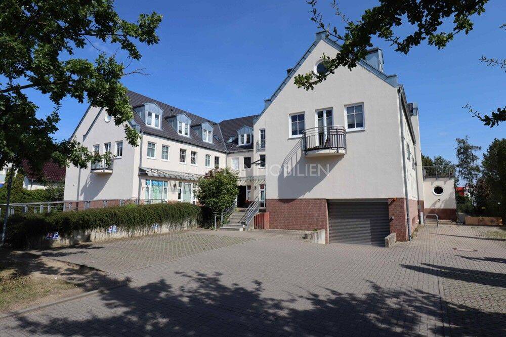Möblierte 3 Zimmer Wohnung mit Einbauküche & Parkplatz unweit der Ostsee, 18107 Elmenhorst/Lichtenhagen (Lichtenhagen Lütten Klein)
