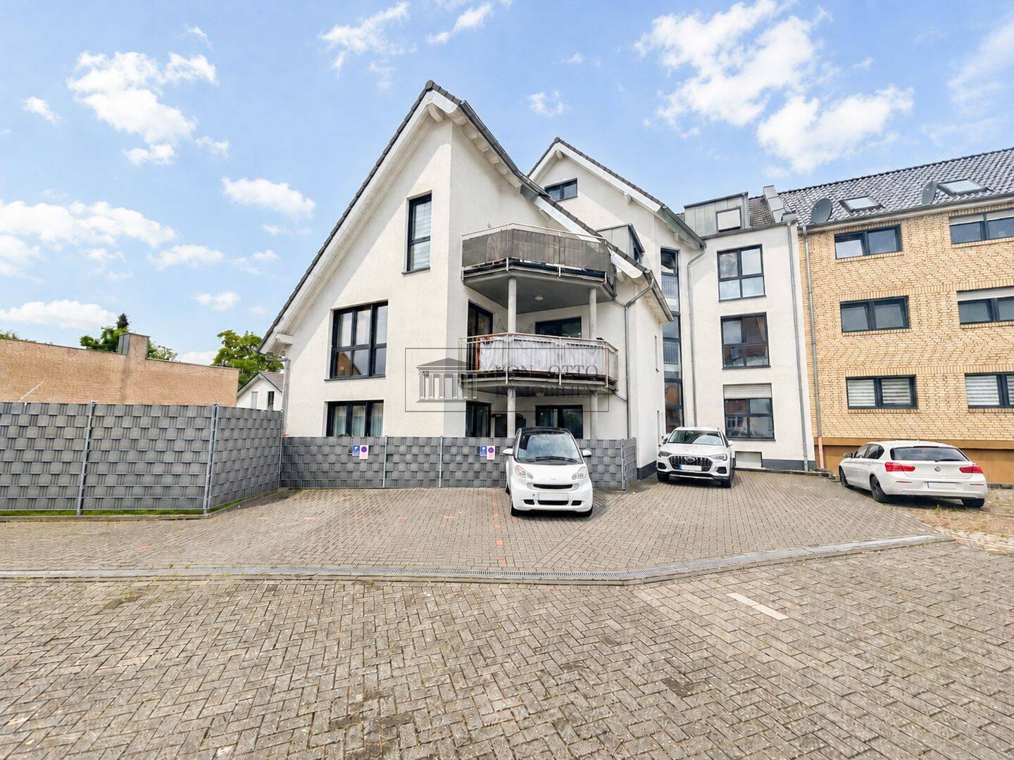 Traumhafte Maisonette-Wohnung direkt am Rhein in Niehl, 50735 Köln (Nippes Niehl Riehl Weidenpesch)