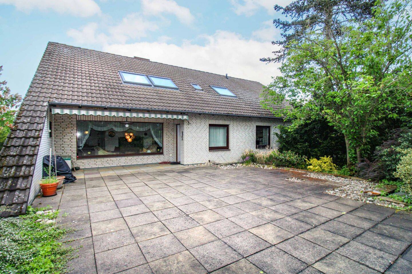 Exklusives Wohnhaus mit Schwimmbad, Sauna, Kachelofen und mehr, 38462 Grafhorst